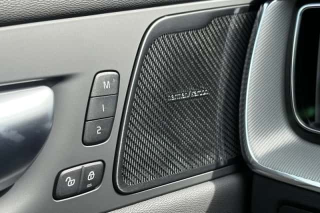 Volvo XC60 (2025) thumbnail 17
