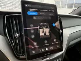 Volvo XC60 thumbnail 25