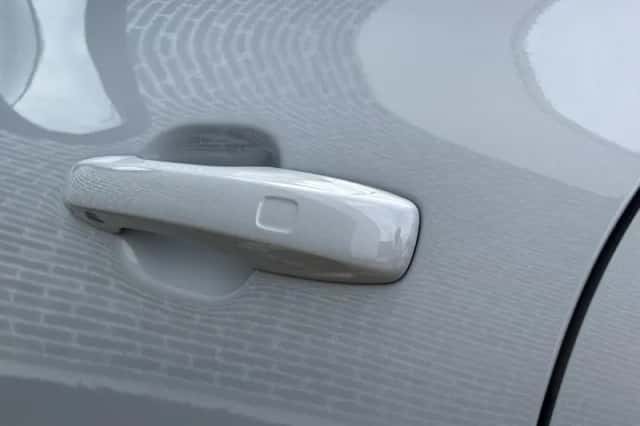 Volvo XC60 (2025) thumbnail 10
