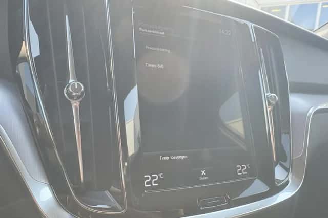Volvo V60 (2021) thumbnail 21