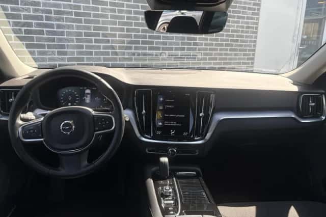 Volvo V60 (2021) thumbnail 26