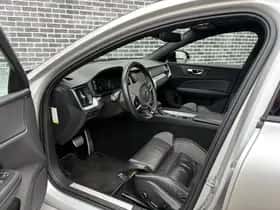 Volvo V60 thumbnail 2