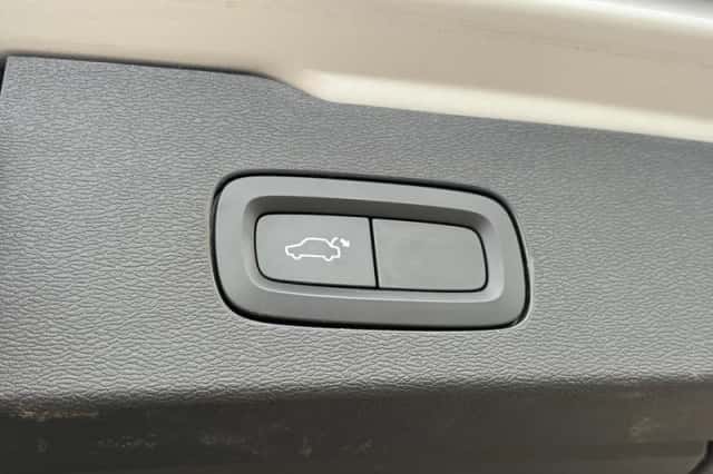 Volvo V60 (2020) thumbnail 14