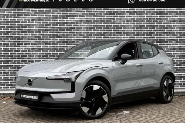 Volvo EX30 (2024) thumbnail 1