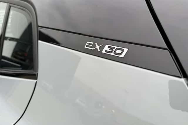 Volvo EX30 (2024) thumbnail 18