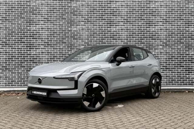 Volvo EX30 (2024) thumbnail 36