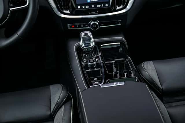 Volvo V60 (2026) thumbnail 15
