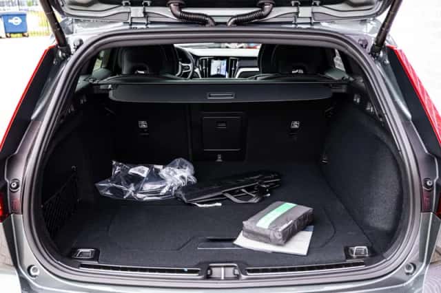 Volvo V60 (2026) thumbnail 32