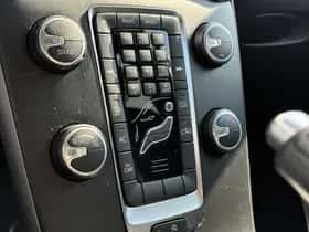 Volvo V40 thumbnail 12