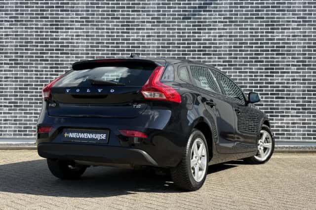 Volvo V40 (2016) thumbnail 7