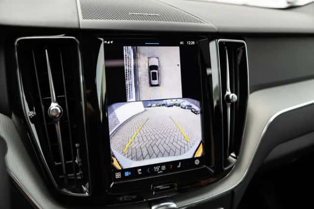 Volvo XC60 (2025) thumbnail 19
