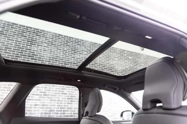 Volvo XC60 (2025) thumbnail 36