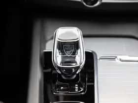 Volvo XC60 thumbnail 38