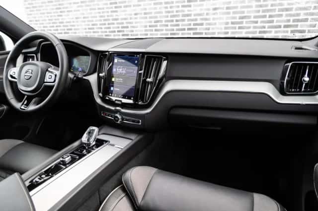 Volvo XC60 (2025) thumbnail 5