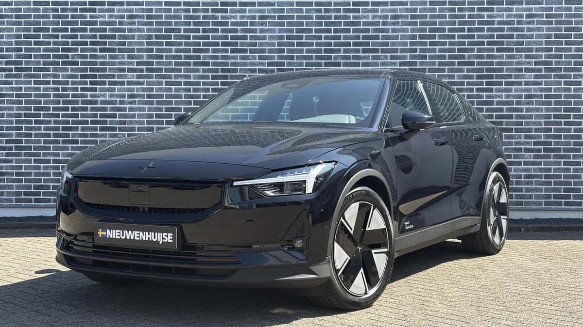 Polestar 2 — foto 1