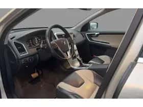 Volvo XC60 thumbnail 4