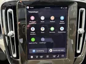 Volvo EX40 thumbnail 16