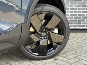 Volvo EX40 thumbnail 20