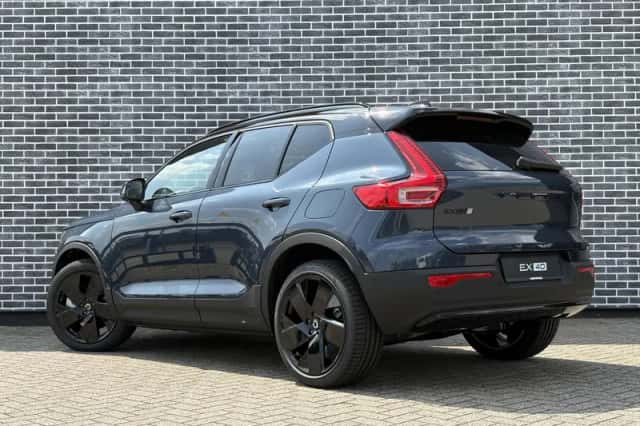 Volvo EX40 (2026) thumbnail 3