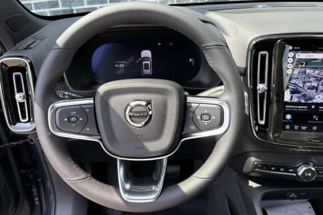 Volvo EX40 (2026) thumbnail 4