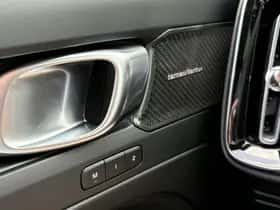 Volvo EX40 thumbnail 7