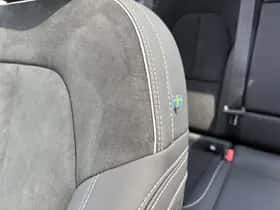 Volvo EX40 thumbnail 8