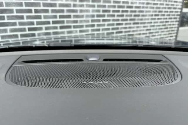 Volvo EX40 (2026) thumbnail 9