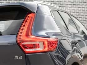 Volvo XC40 (2021) thumbnail 18