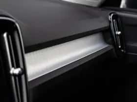 Volvo XC40 (2021) thumbnail 30