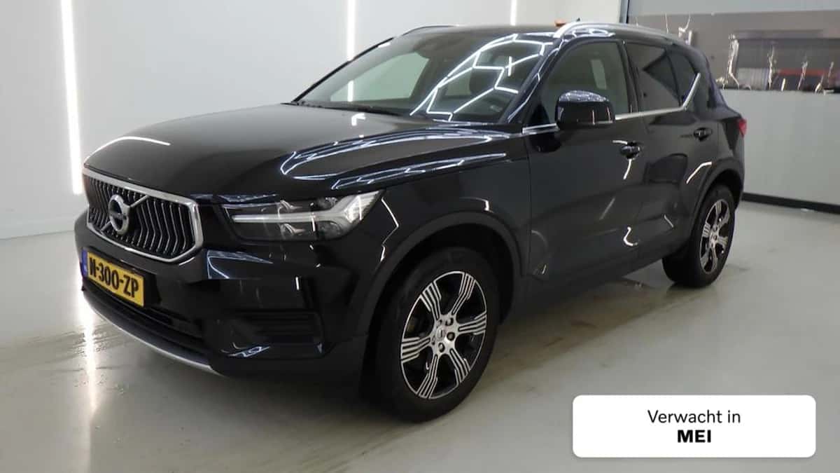 Volvo XC40 — foto 1