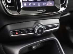 Volvo C40 (2023) thumbnail 14