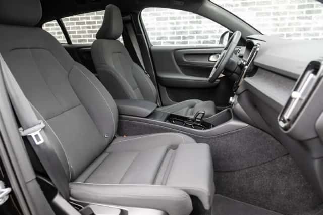 Volvo C40 (2023) thumbnail 21