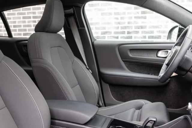 Volvo C40 (2023) thumbnail 22