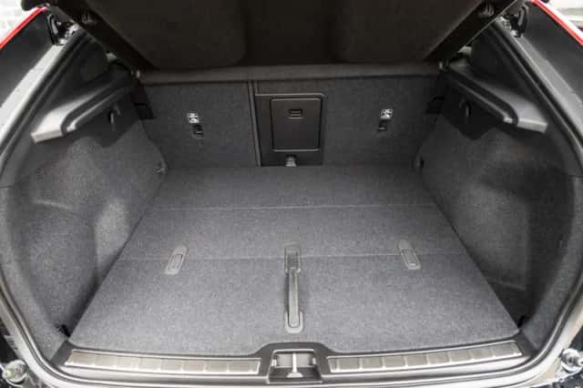 Volvo C40 (2023) thumbnail 37