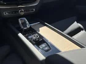Volvo XC60 thumbnail 28