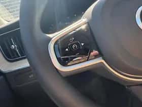 Volvo XC60 thumbnail 31