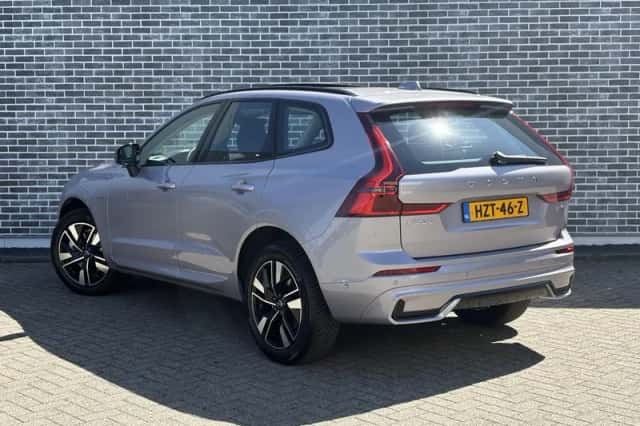 Volvo XC60 (2025) thumbnail 5