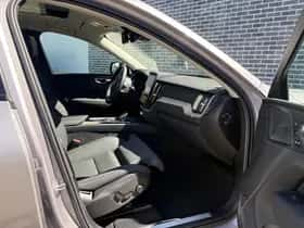 Volvo XC60 thumbnail 8