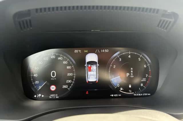 Volvo XC60 (2021) thumbnail 14