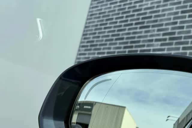 Volvo XC60 (2021) thumbnail 15