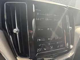 Volvo XC60 thumbnail 19