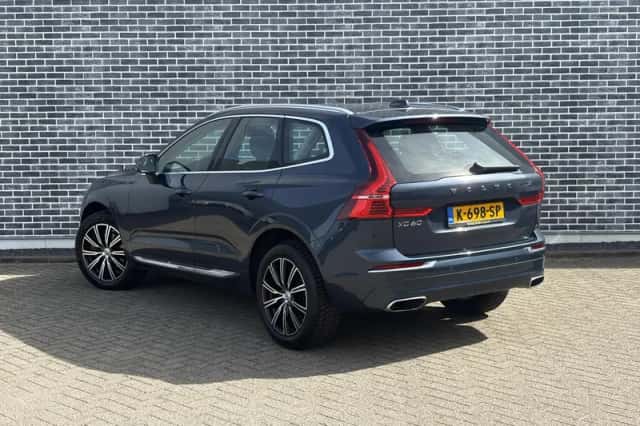 Volvo XC60 (2021) thumbnail 5