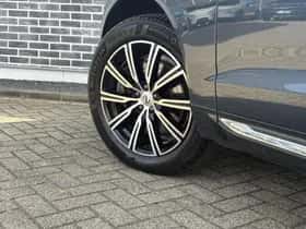 Volvo XC60 thumbnail 5