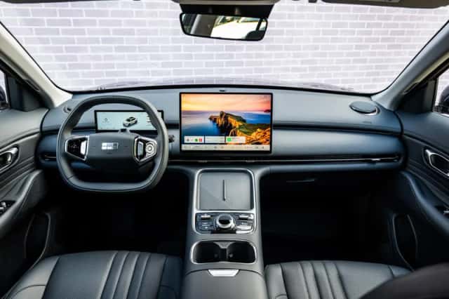 Geely Starray EM-i (2026) thumbnail 5