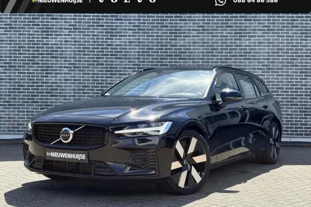Volvo V60 (2022) thumbnail 1