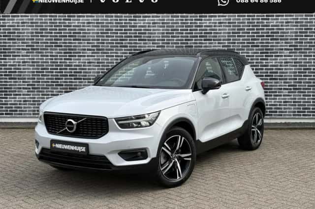 Volvo XC40 (2021) thumbnail 1