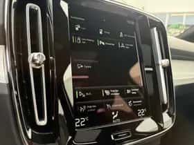 Volvo XC40 thumbnail 15