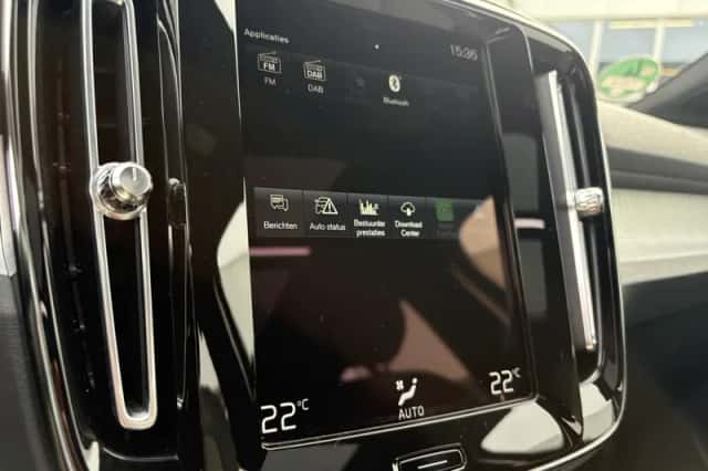 Volvo XC40 (2021) thumbnail 17