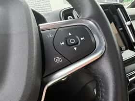 Volvo XC40 thumbnail 23