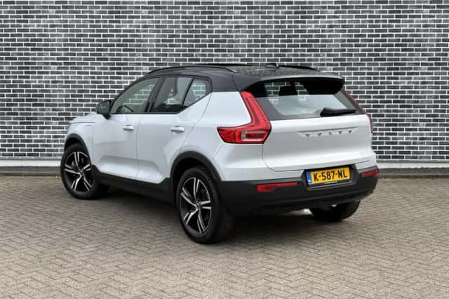 Volvo XC40 (2021) thumbnail 7